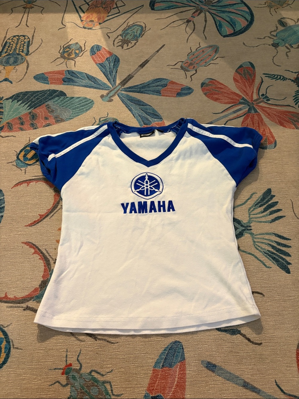Vintage Yamaha White and Blue Women Short Sleeve V-Neck Ringer Tee